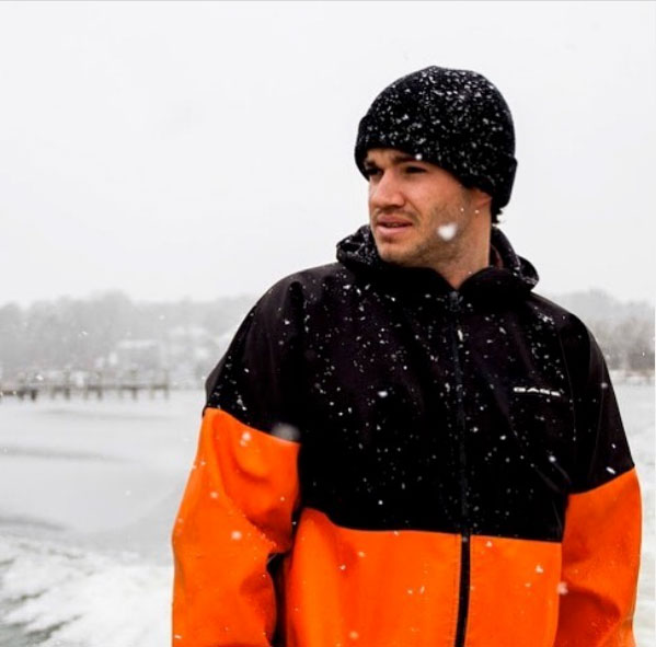 Tyler Hagenstein Winter Oystering Tyler Hagenstein Winter Oystering